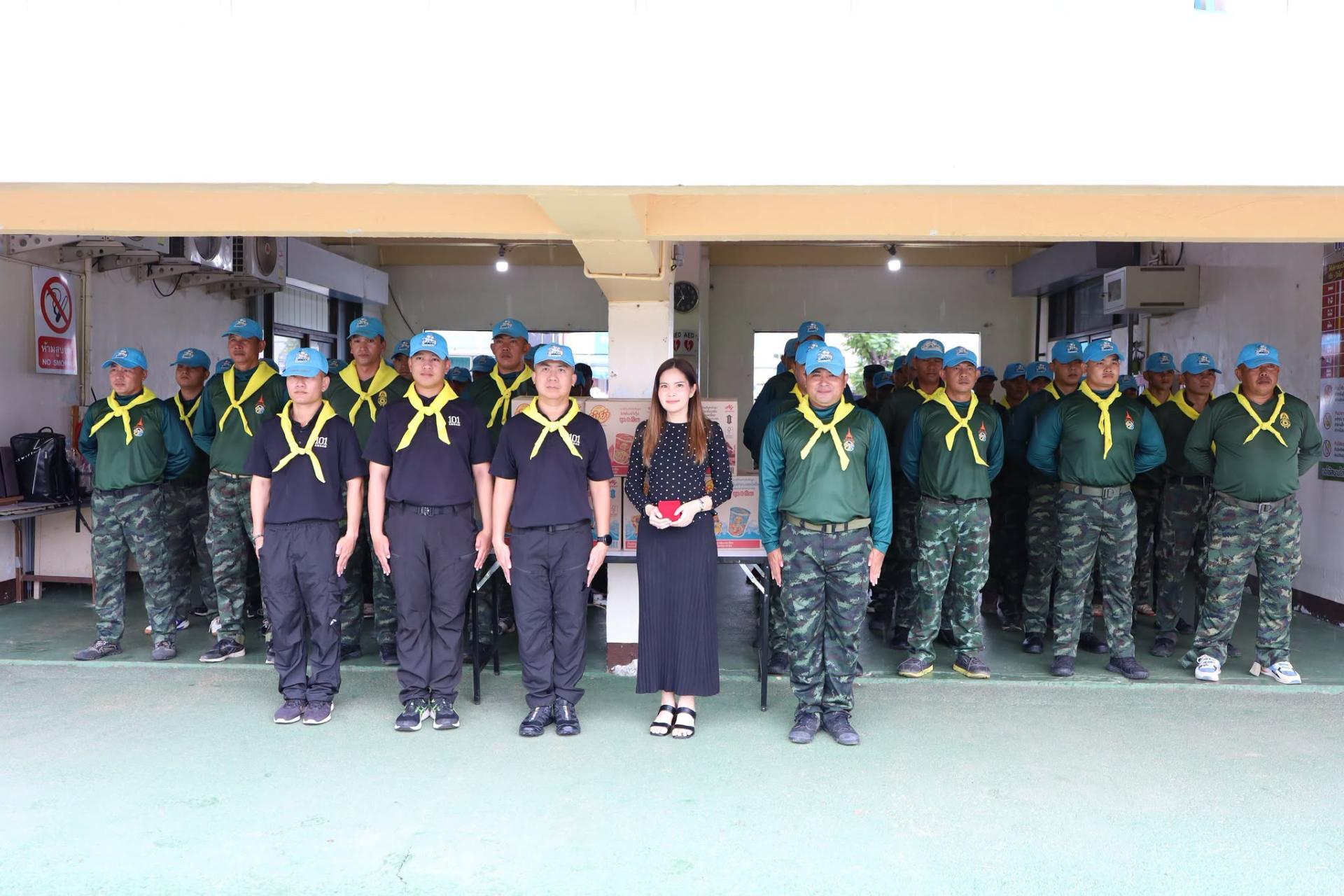 อบจ.สมุทรสงคราม เอื้อเฟื้อสถานที่พัก ทหารกองร้อยบรรเทาสาธารณภัย
